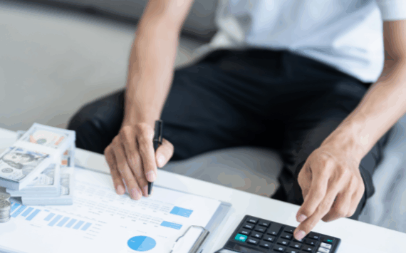 Tips on how to manage money in a marriage